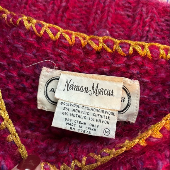 Adrienne Vittadini for Neiman Marcus Vintage Pink Sweater w/ Purple Pom Pom’s - Picture 9 of 11